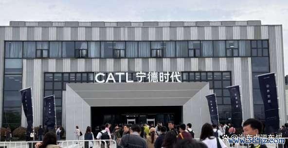 1秒补能25公里，纯电续航1500km，宁德时代要把油车逼上绝路？